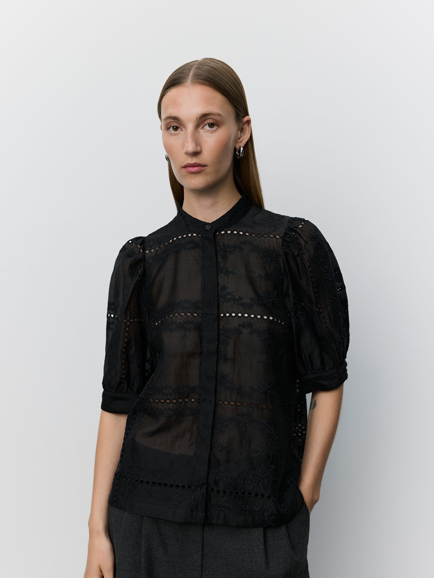 Sofie Schnoor WOMEN ALESSIASW EMBROIDERY SHIRT Shirt 1000 Black