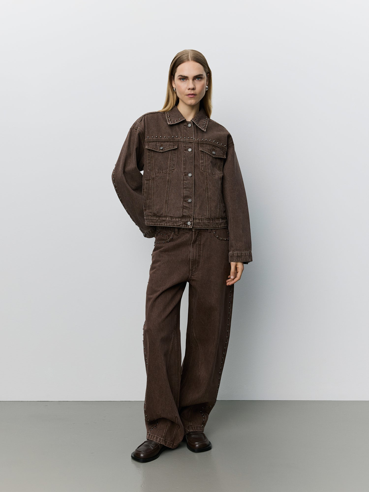 Sofie Schnoor WOMEN AUDRISW DENIM JACKET WITH RIVETS Jacket 9099 Middle Brown