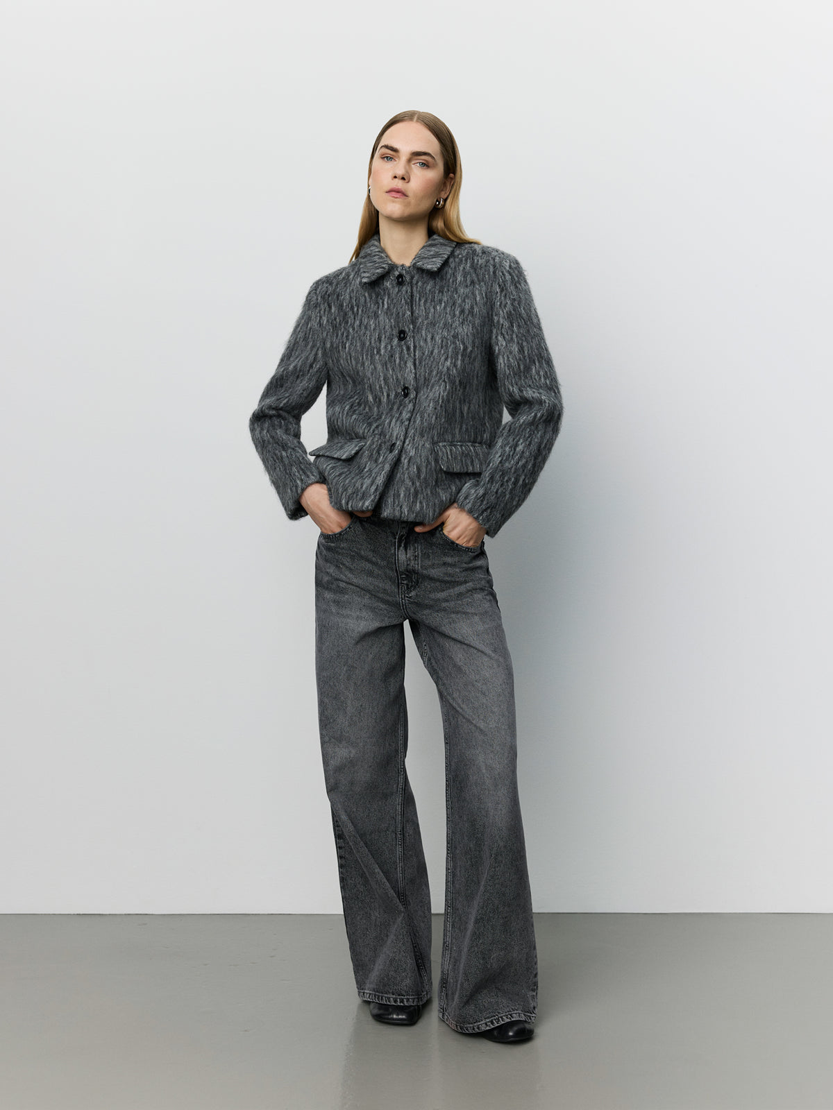Sofie Schnoor WOMEN ELLYSW SHORT BLAZER Blazer 8011 Dark grey melange