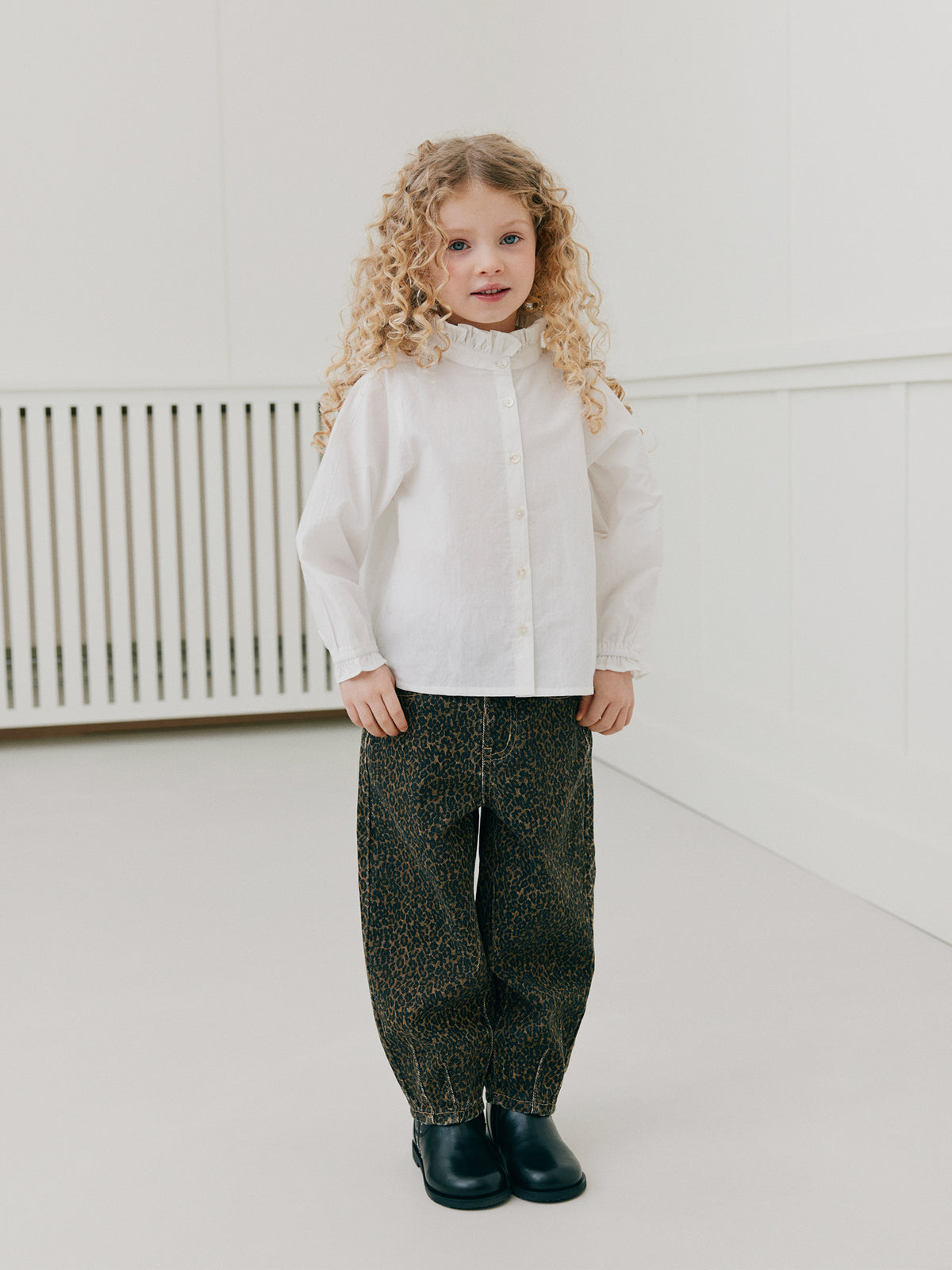 Sofie Schnoor KIDS ESMAKB SHIRT Shirt 0101 Off white