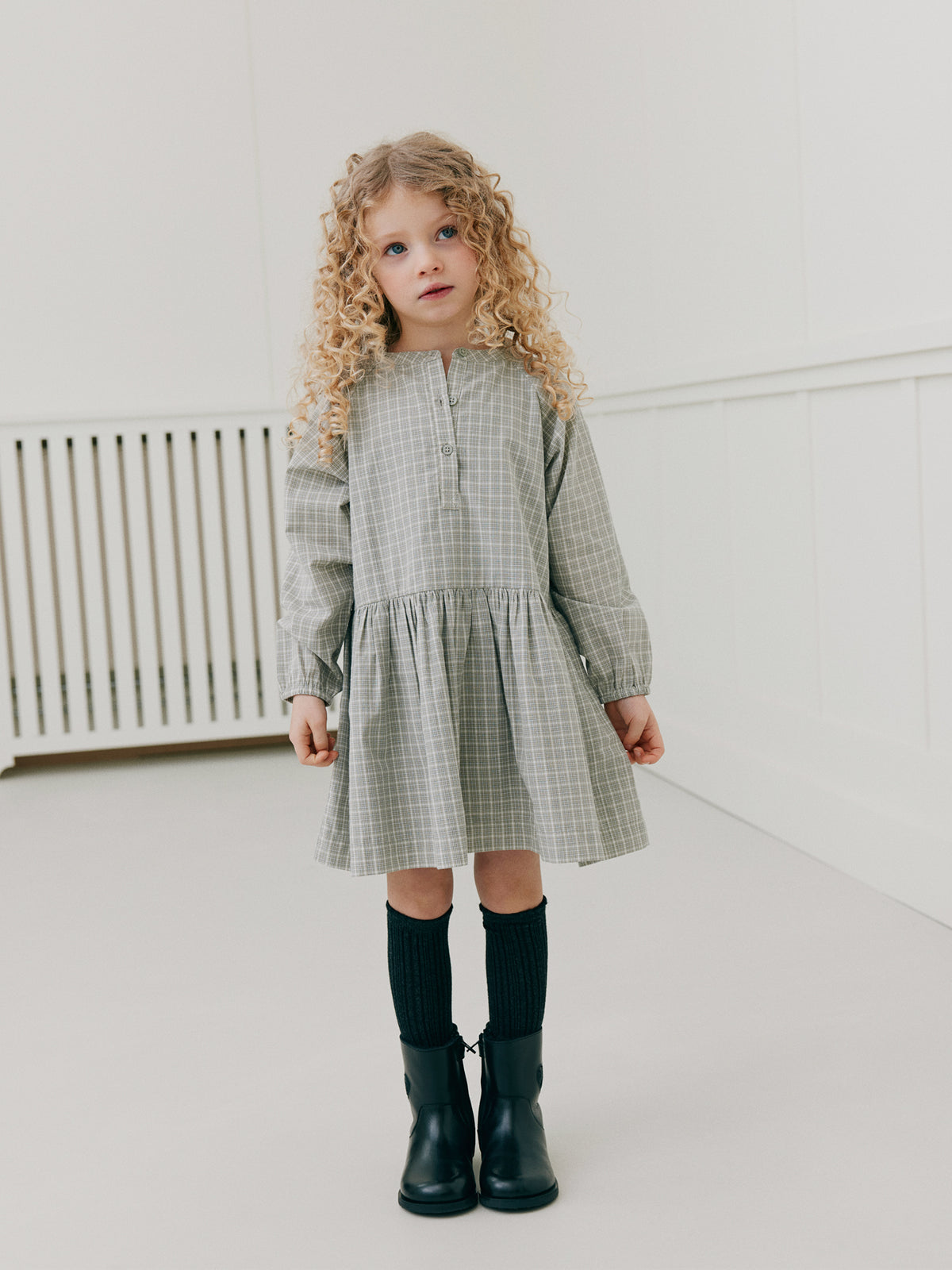 Sofie Schnoor KIDS INDICAKB DRESS Dress 8040 Grey check