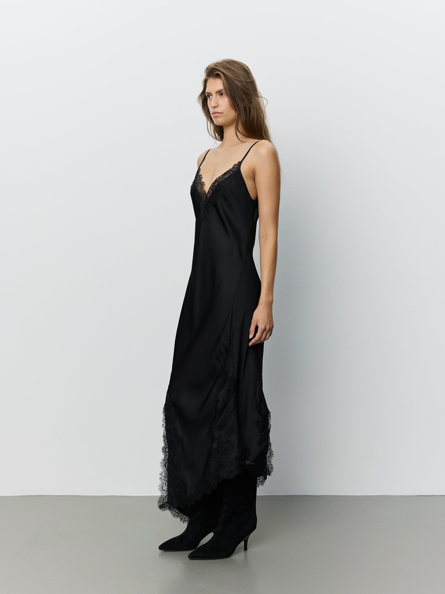 Sofie Schnoor WOMEN LOUNELLESW SATIN LACE DRESS Dress 1000 Black