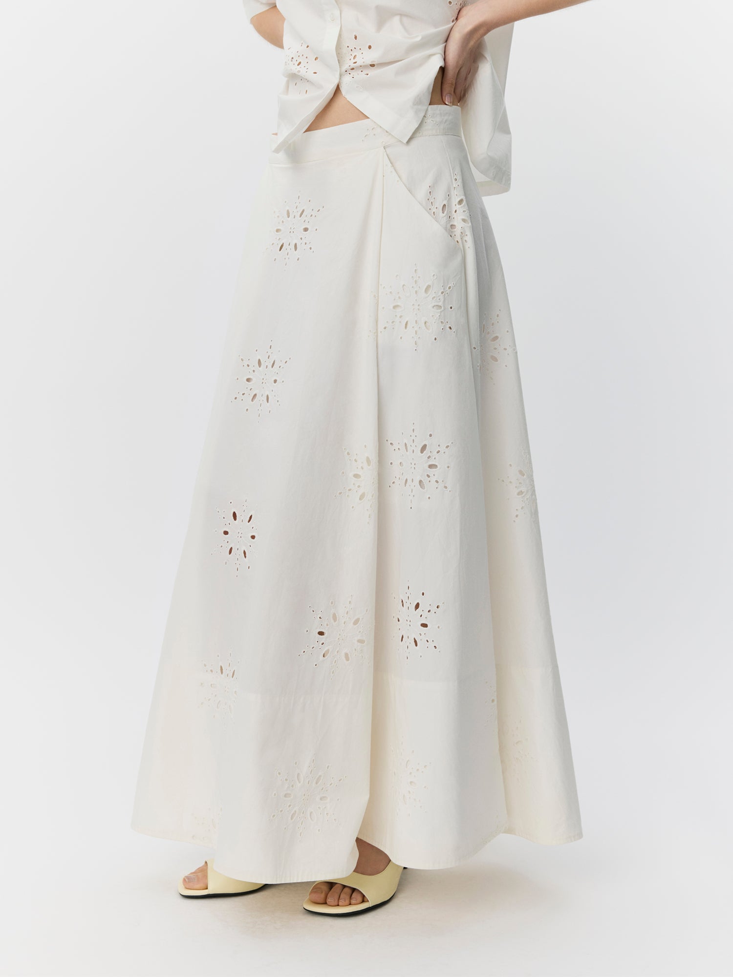 Sofie Schnoor WOMEN NOORSW BRODERIE ANGLAISE MAXI SKIRT Skirt 0124 Snow white