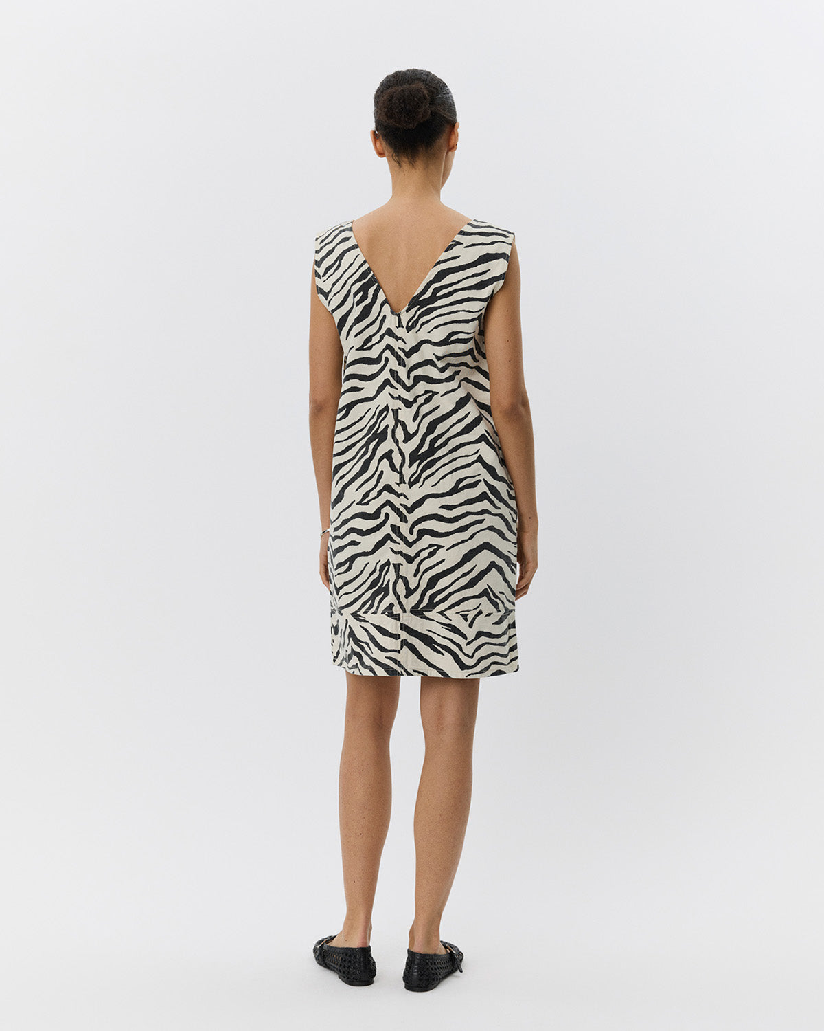 Sofie Schnoor WOMEN OLYMPESW ZEBRA DRESS Dress 2026 Light yellow
