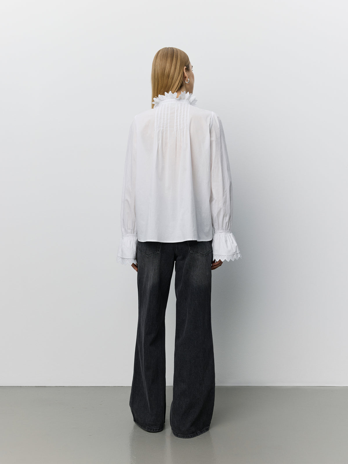 Sofie Schnoor WOMEN SERENASW EMBROIDERED DETAIL SHIRT Shirt 0121 Snow white