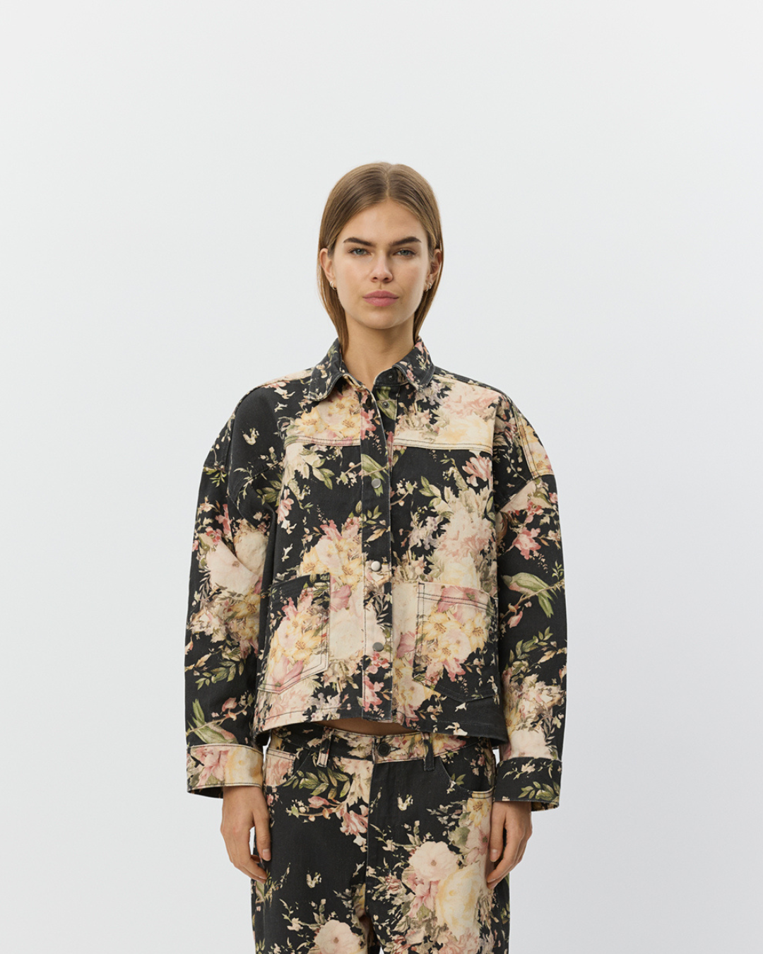 Sofie Schnoor WOMEN AMAYASW BOXY DENIM JACKET Jacket 9069 Flower mix