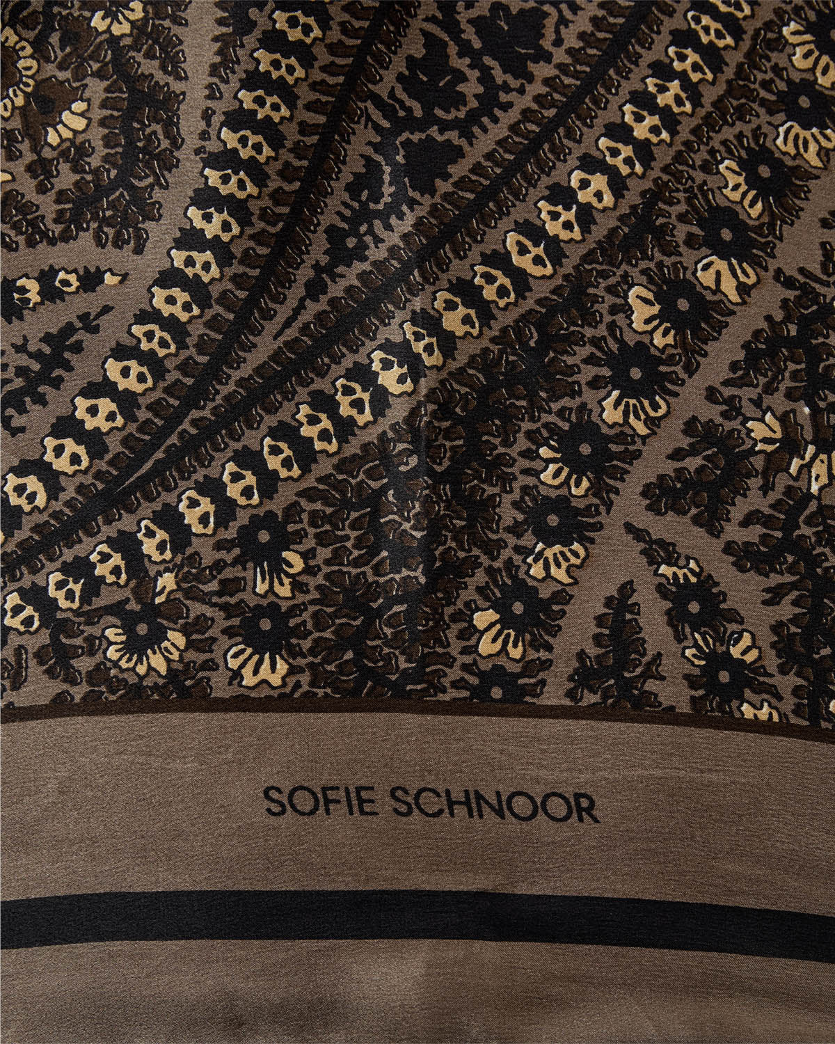 Sofie Schnoor WOMEN HAISW SCARF Scarf 7052 Brown