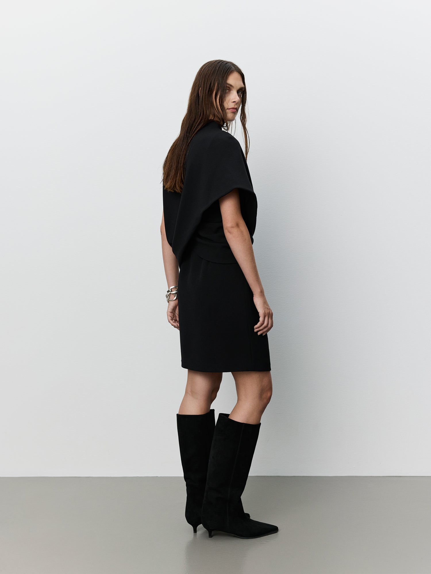 Sofie Schnoor WOMEN ICON 019 - MARTHASW DRAPED CAPE MINI DRESS Dress 1000 Black