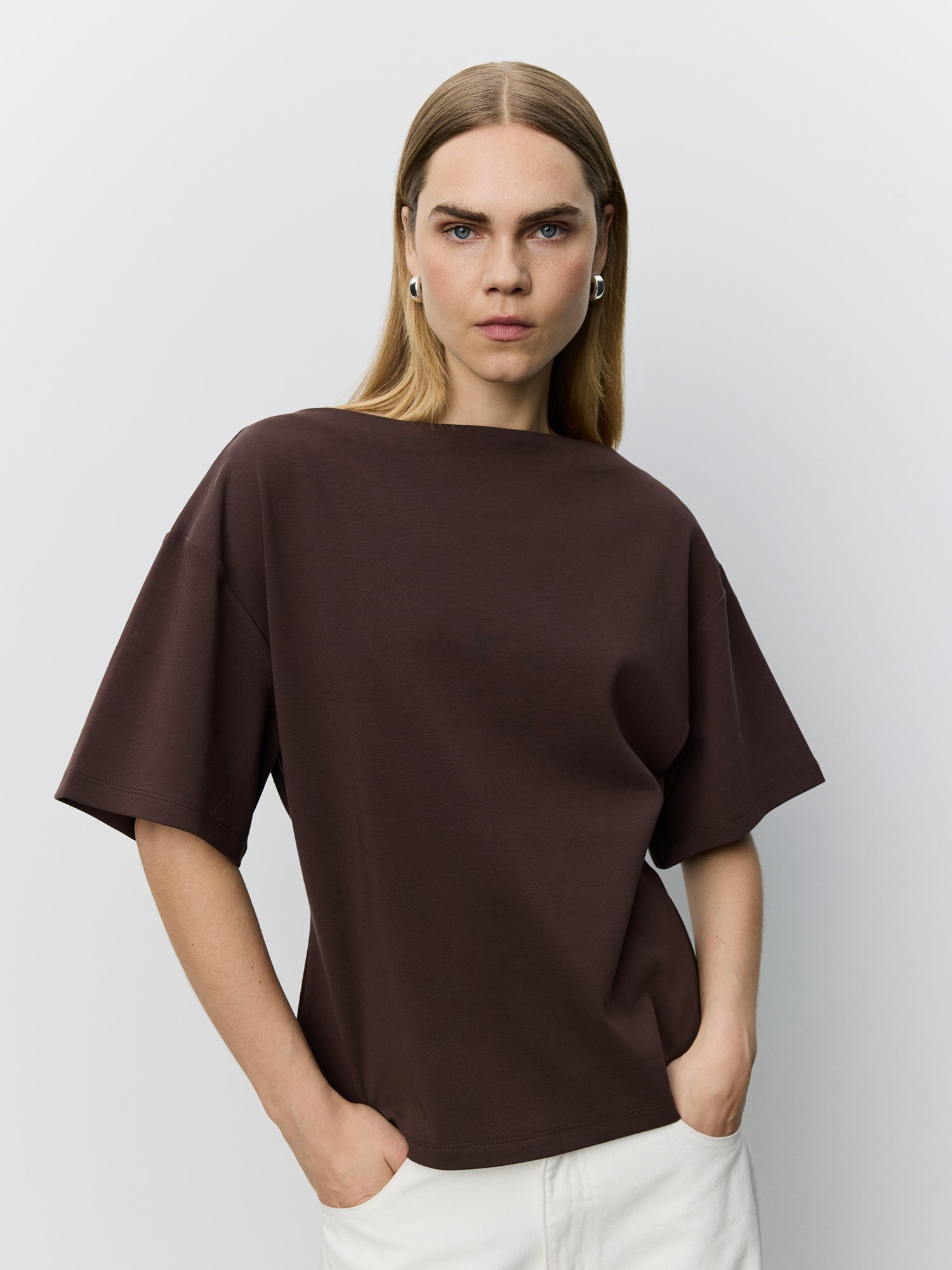 Sofie Schnoor WOMEN TEASW BOATNECK T-SHIRT T-shirt 7025 Dark brown