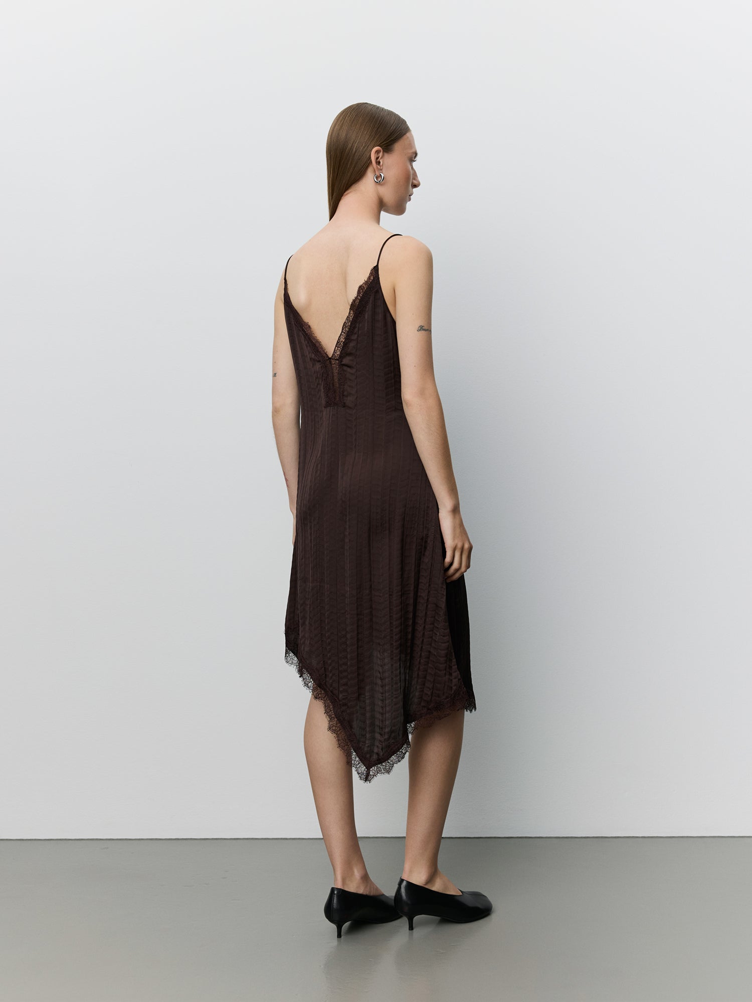 Sofie Schnoor WOMEN WINONASW ASYMMETRIC SLIP DRESS Dress 7025 Dark brown